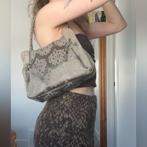 100% Silk Architectural Hand Bag